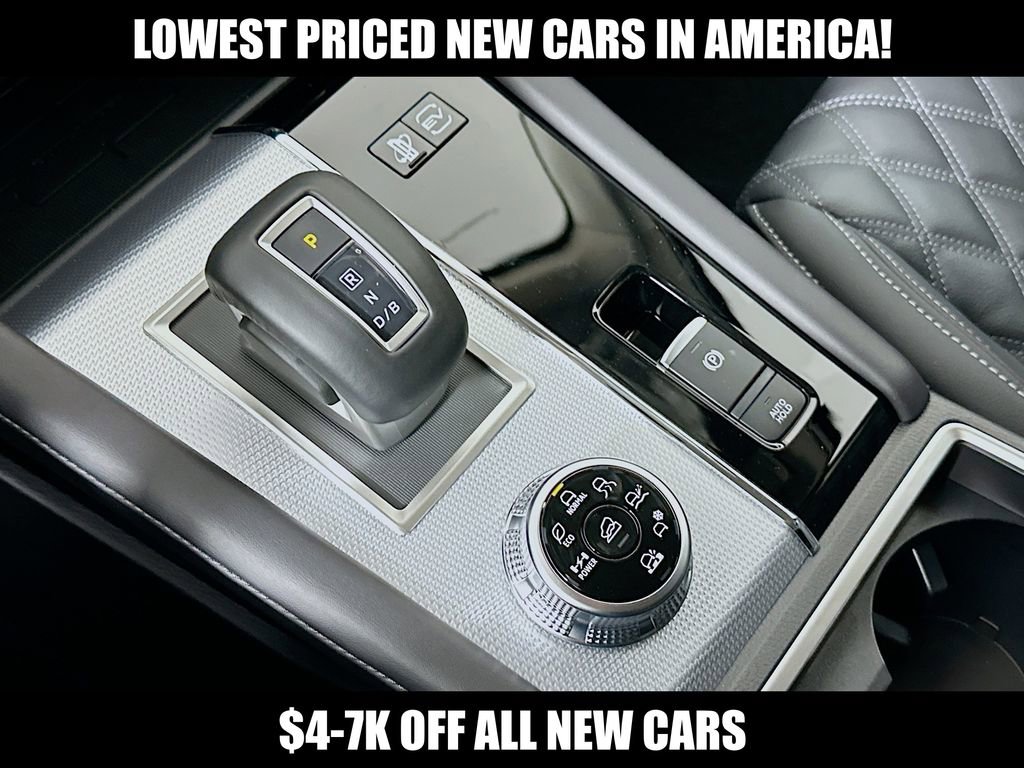 New 2024 Mitsubishi Outlander SEL image 20