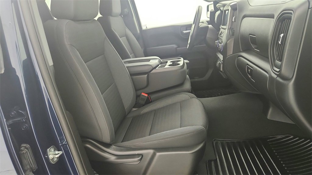 Certified 2023 Chevrolet Silverado 1500 Custom w/ LPO, Dark Essentials Package image 32