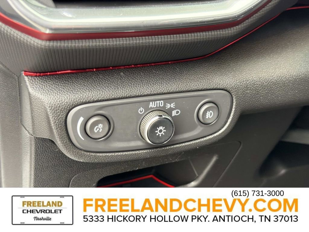 Used 2021 Chevrolet TrailBlazer RS w/ Sun and Liftgate Package image 27