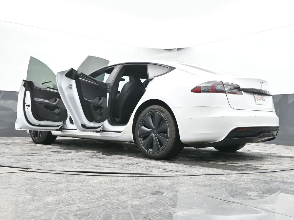 Used 2021 Tesla Model S Plaid image 87