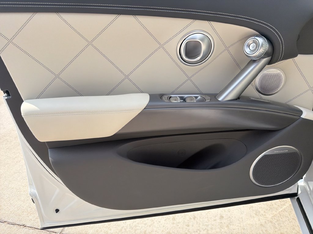 New 2027 Genesis GV60 Prestige AWD/4WD image 12