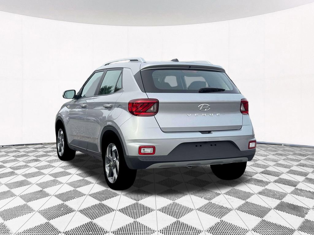 New 2026 Hyundai Venue SEL image 8