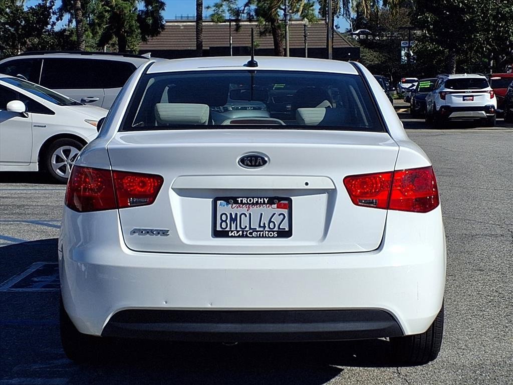 Used 2011 Kia Forte LX image 28