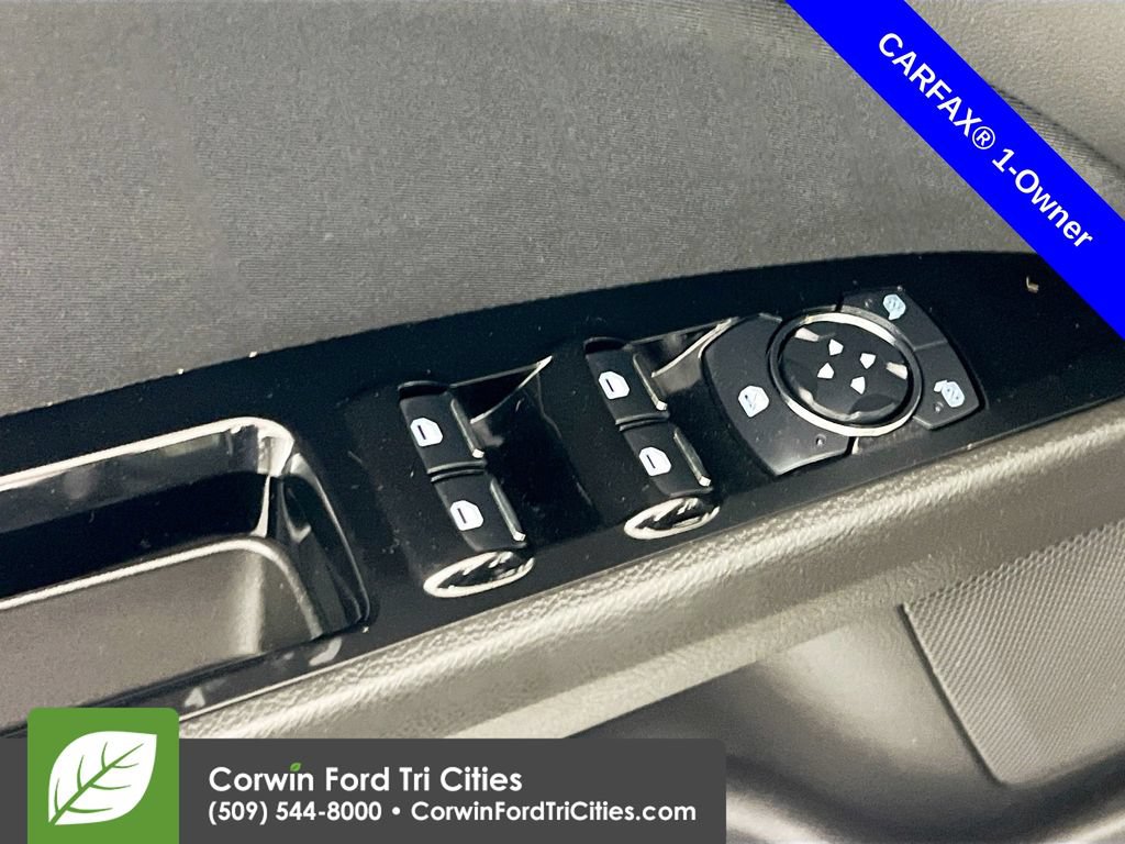 Used 2013 Ford Fusion SE FWD image 12