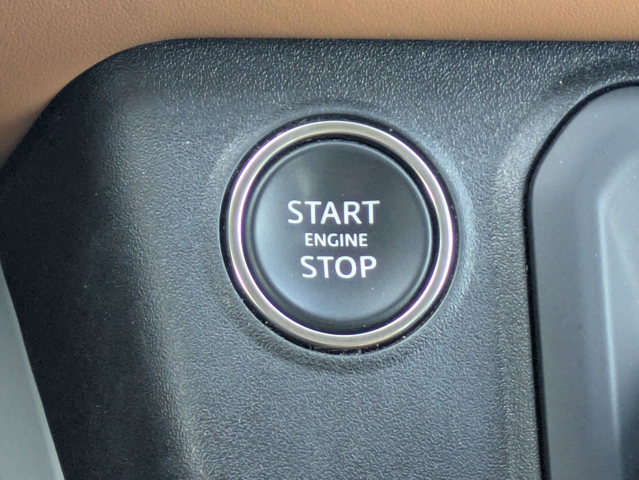 Certified 2024 Land Rover Defender 110 S image 18