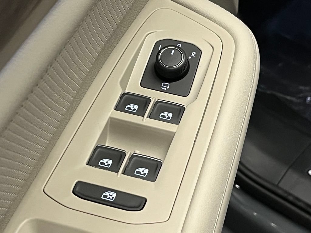 New 2026 Volkswagen Atlas SEL Premium R-Line AWD/4WD image 20
