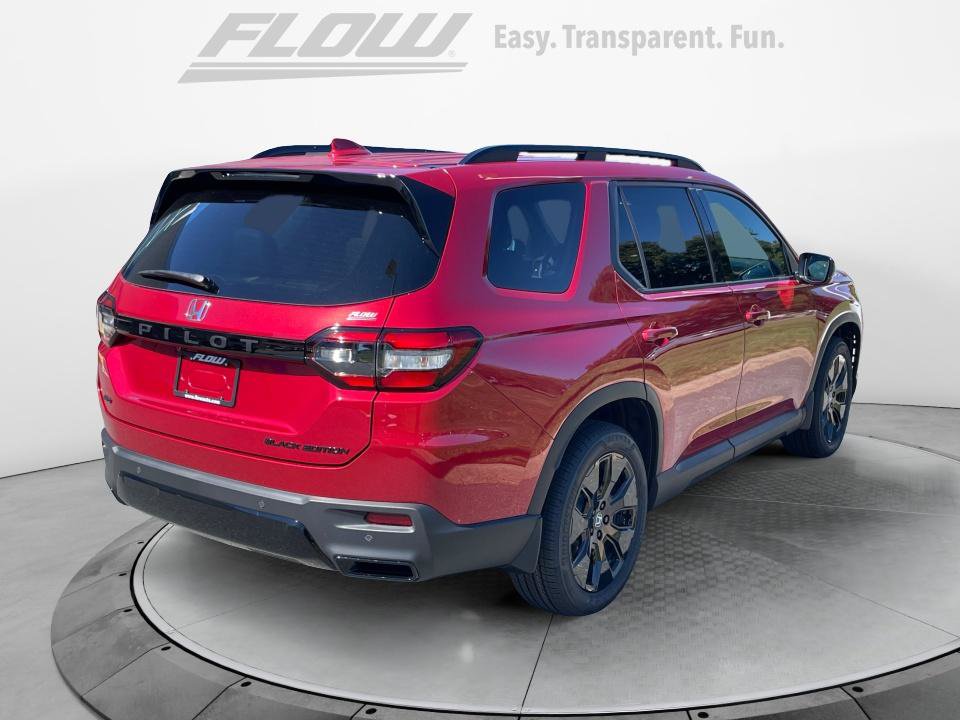 New 2026 Honda Pilot Black Edition image 7