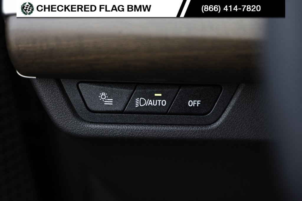 Used 2025 BMW X1 xDrive28i w/ Technology Package image 19