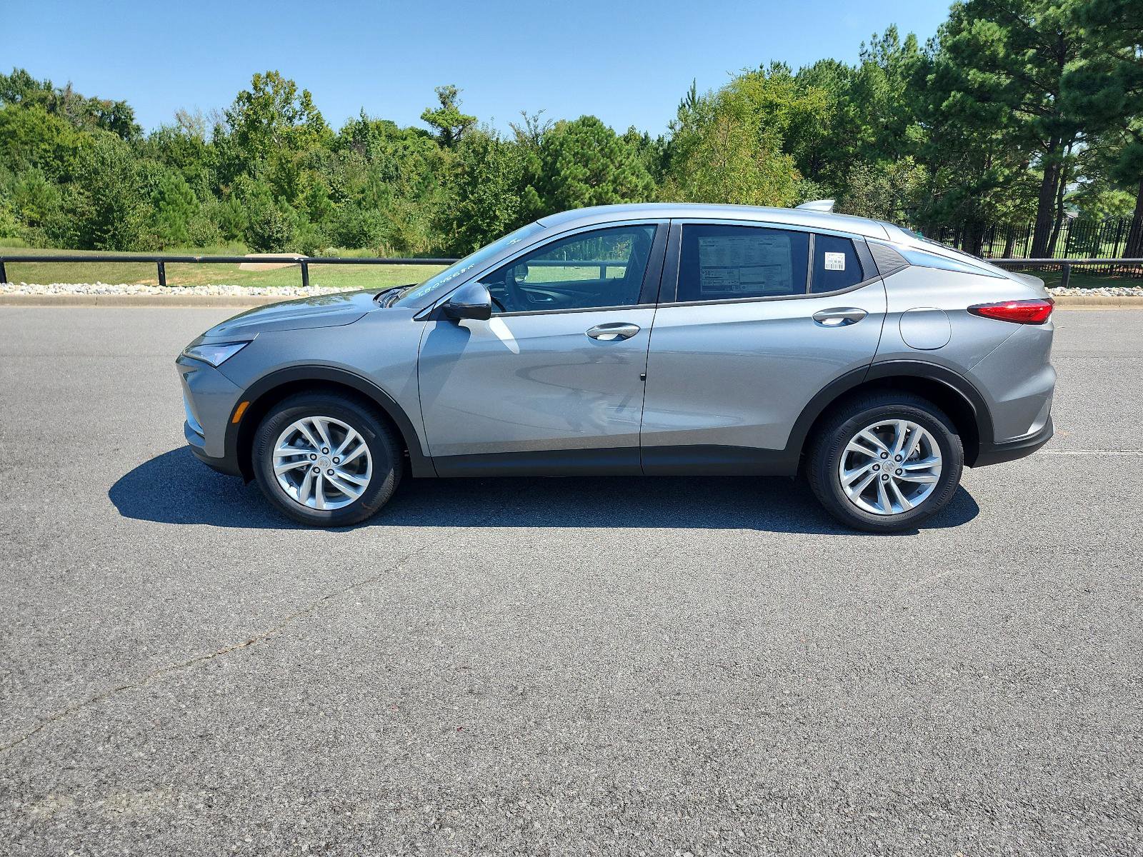 New 2026 Buick Envista Preferred w/ Convenience I Package image 2