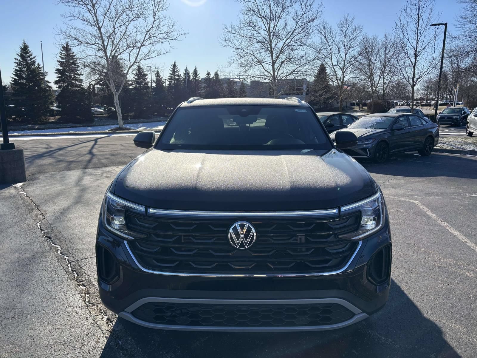 New 2026 Volkswagen Atlas Cross Sport SE FWD image 2