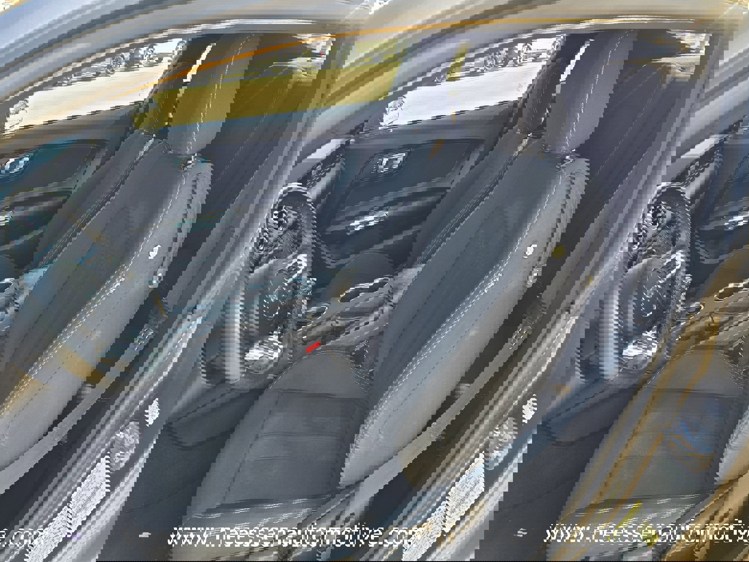 Used 2023 Ford Mustang Coupe image 17