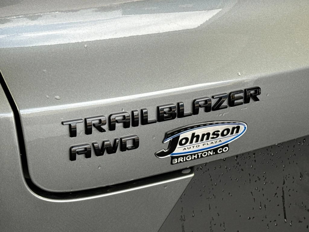 New 2026 Chevrolet TrailBlazer LT w/ Midnight Edition AWD/4WD image 40