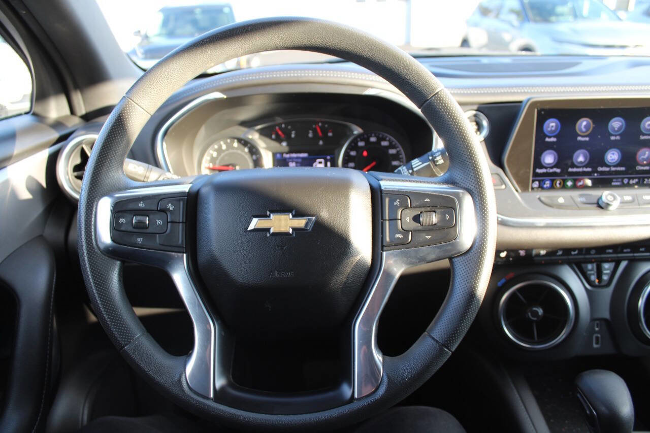 Used 2022 Chevrolet Blazer LT image 19