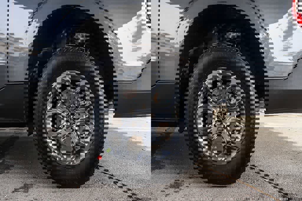 New 2026 Ford Maverick XLT image 10