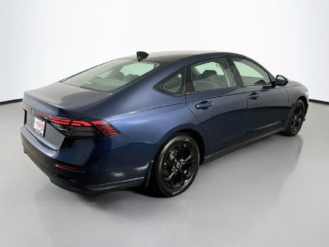 Certified 2025 Honda Accord SE image 19