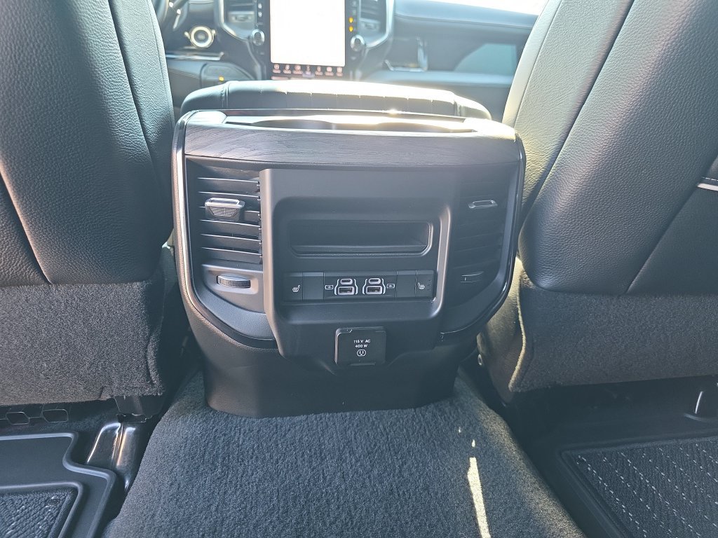 Used 2026 RAM 2500 Limited AWD/4WD image 35