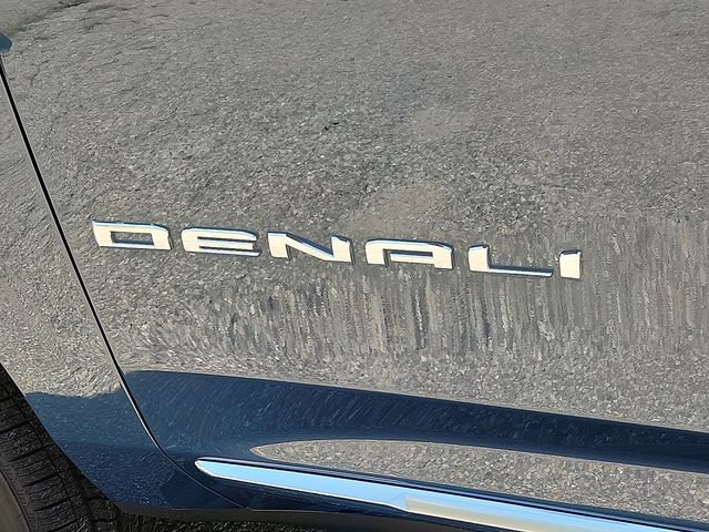New 2026 GMC Yukon XL Denali w/ Denali Reserve Package AWD/4WD image 19