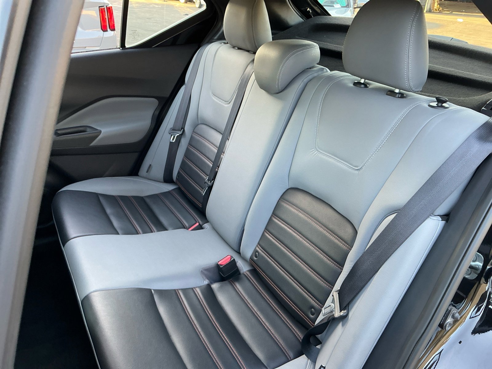 Used 2021 Nissan Kicks SR w/ SR Premium Package image 18