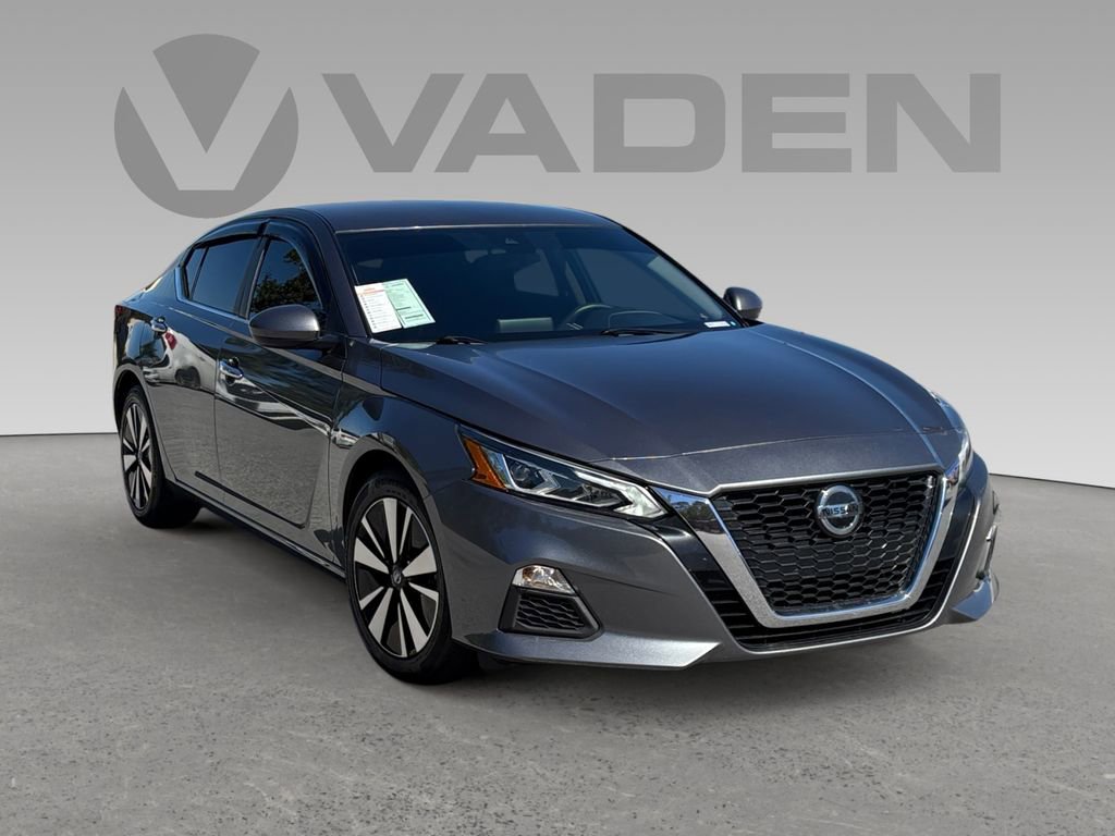 Used 2022 Nissan Altima 2.5 SV