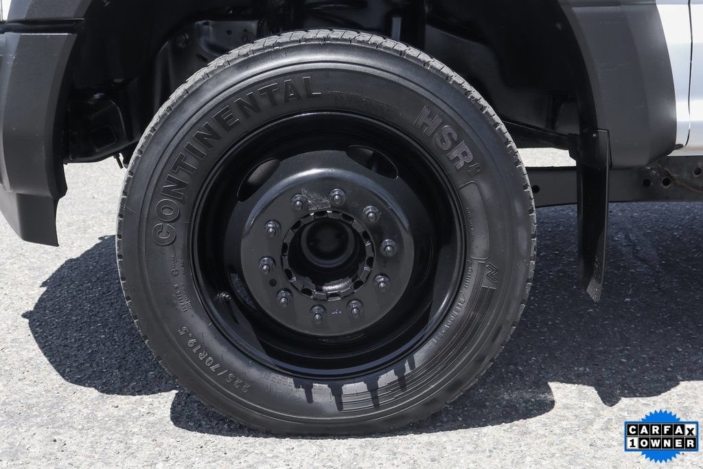 Used 2017 Ford F550 2WD Crew Cab Super Duty image 35