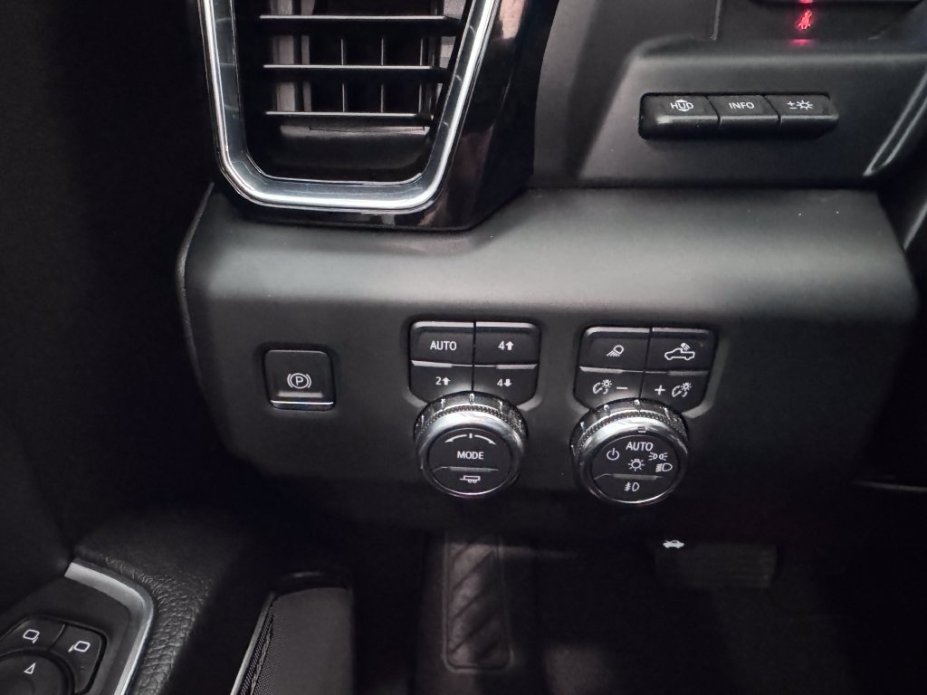 Certified 2023 GMC Sierra 1500 Denali w/ Technology Package AWD/4WD image 22