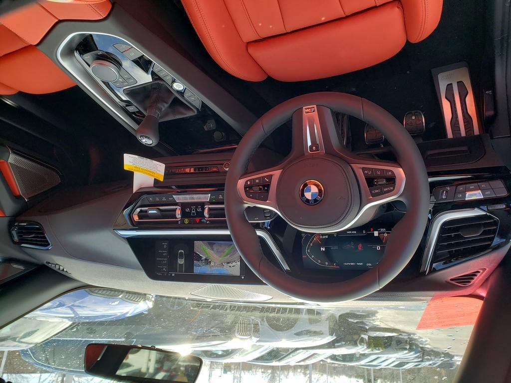 New 2026 BMW Z4 M40i w/ Premium Package image 9