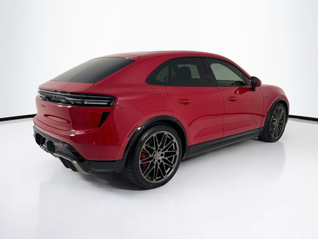 New 2026 Porsche Macan Turbo Electric AWD/4WD image 9