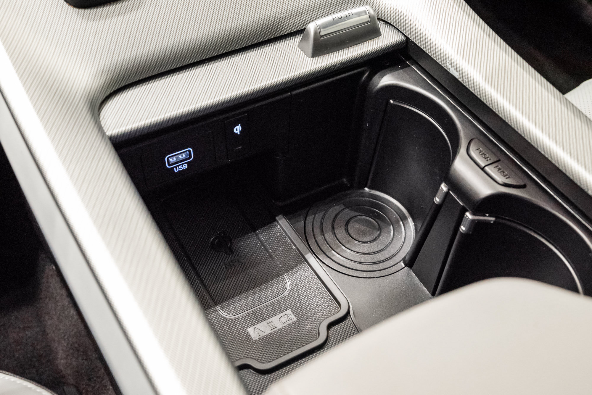 Used 2025 Hyundai Palisade SEL FWD image 24