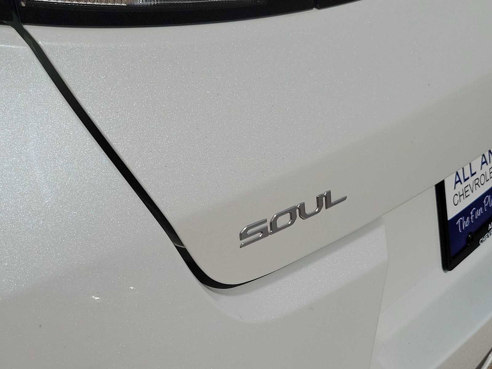 Used 2025 Kia Soul GT-Line w/ GT-Line Technology Package FWD image 11