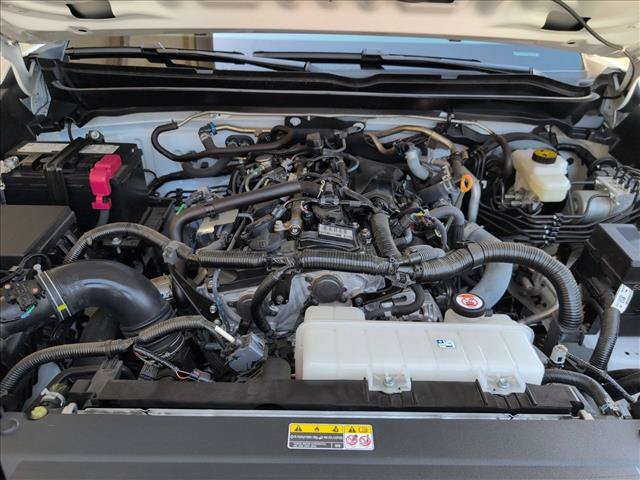 Used 2025 Toyota Tacoma SR5 AWD/4WD image 22