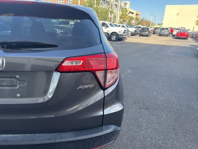 Used 2017 Honda HR-V EX image 5