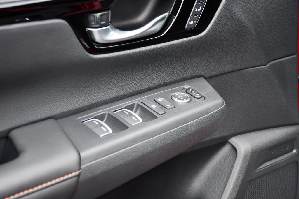 Used 2025 Honda CR-V Sport Touring image 15