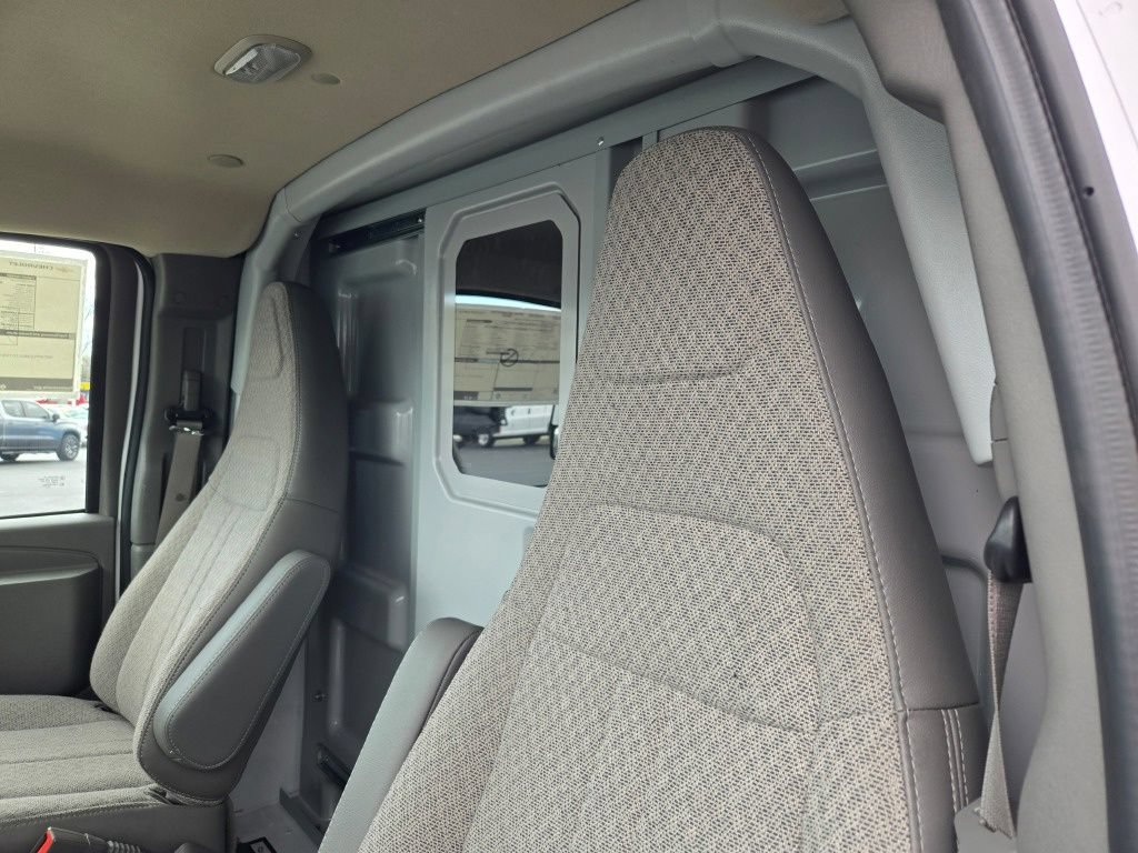 New 2026 Chevrolet Express 3500 w/ Power Convenience Package RWD image 19