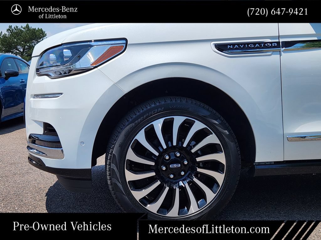 Used 2024 Lincoln Navigator Black Label AWD/4WD image 9