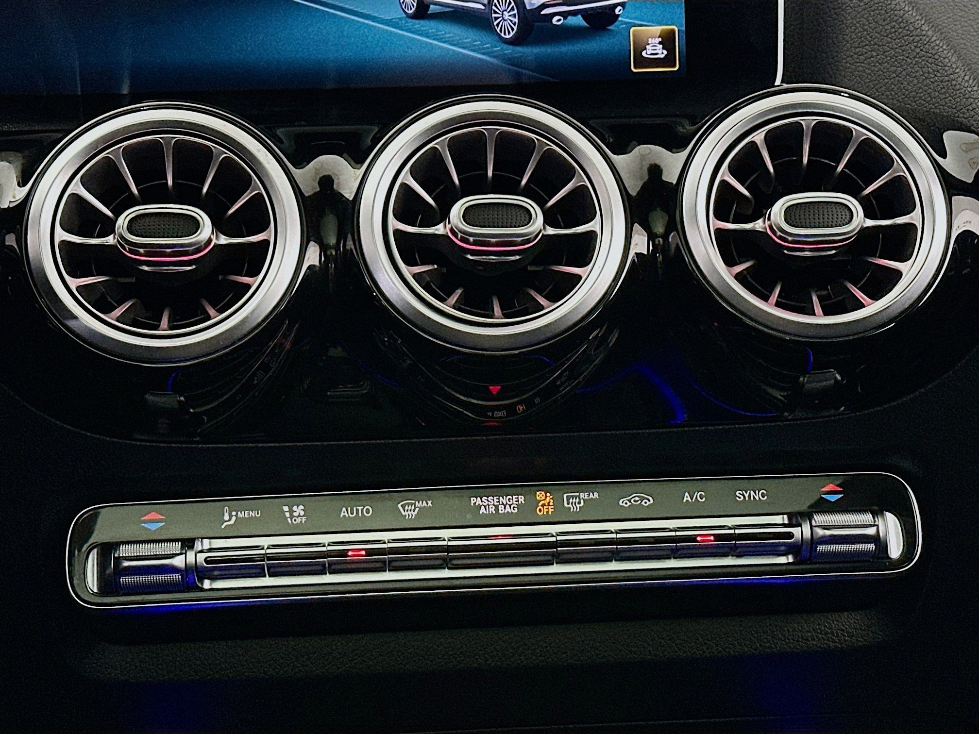 Used 2021 Mercedes-Benz GLA 35 AMG 4MATIC image 12