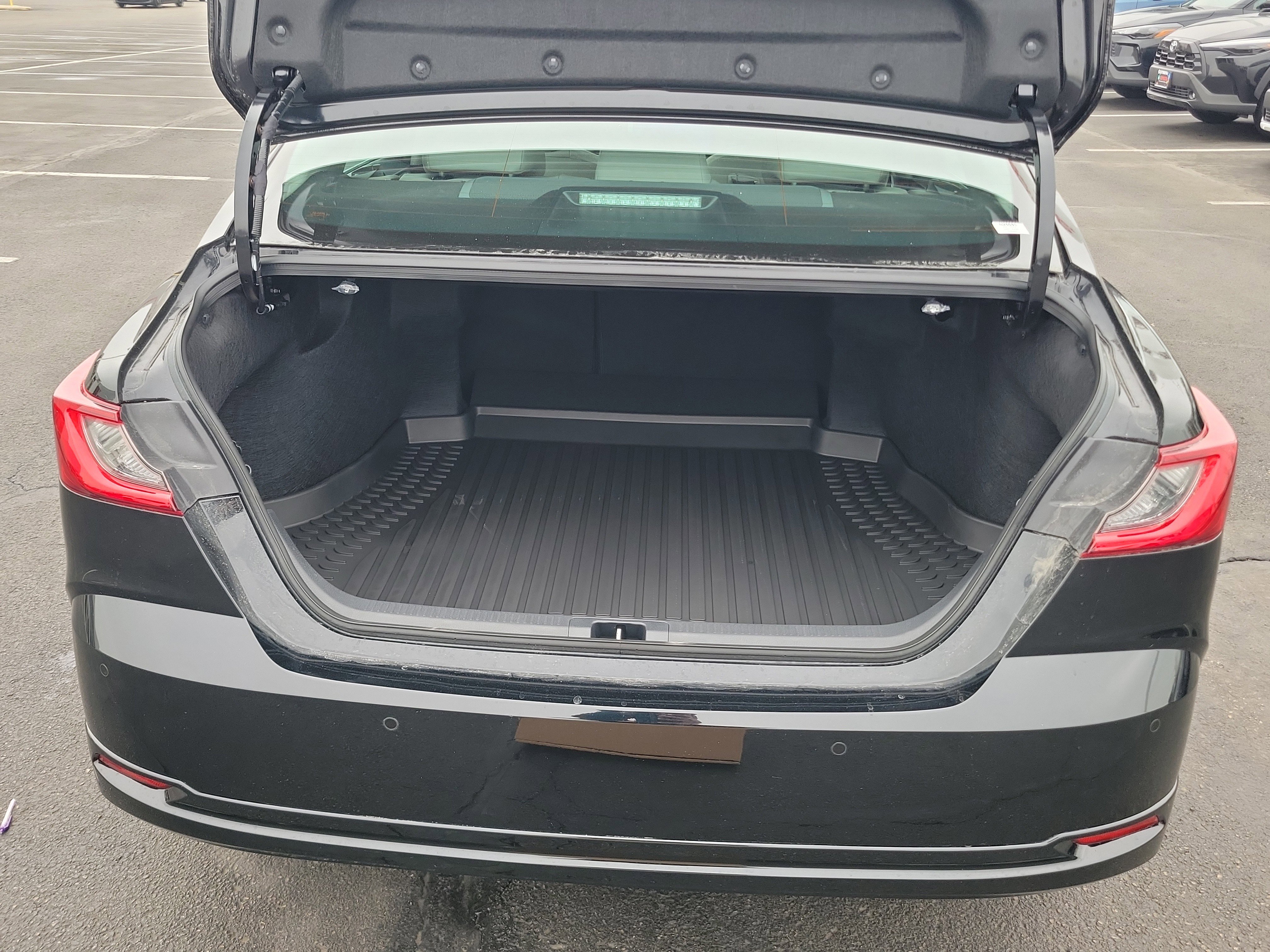 New 2026 Toyota Camry XLE w/ Premium Plus Package image 9