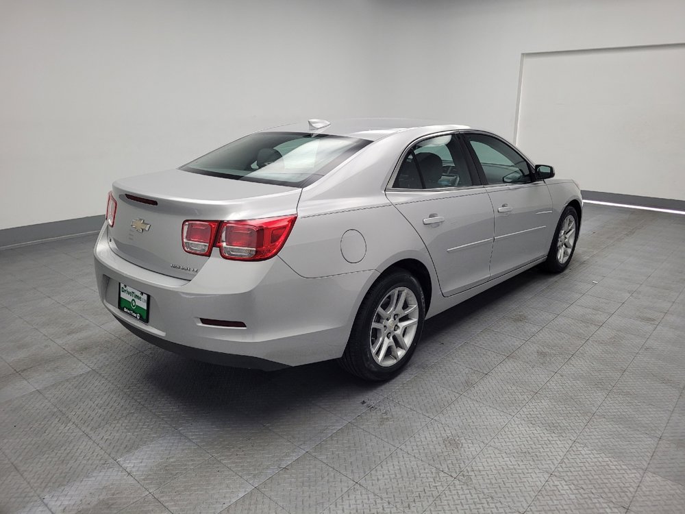 Used 2015 Chevrolet Malibu LT w/ Power Convenience Package image 9