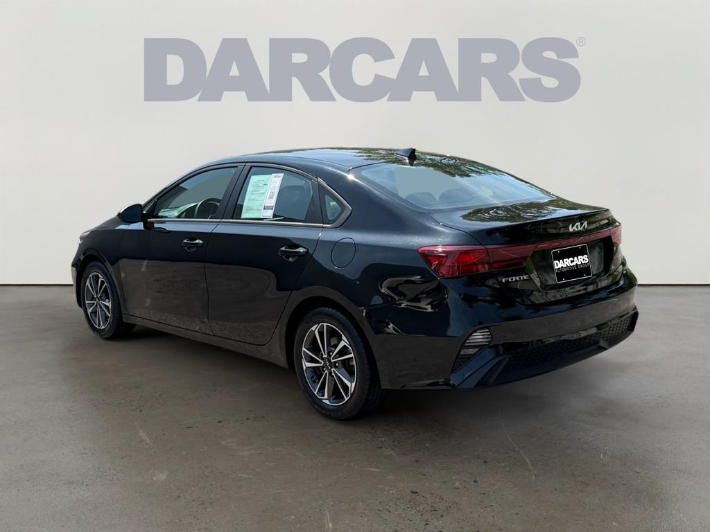 Used 2023 Kia Forte LXS FWD image 5