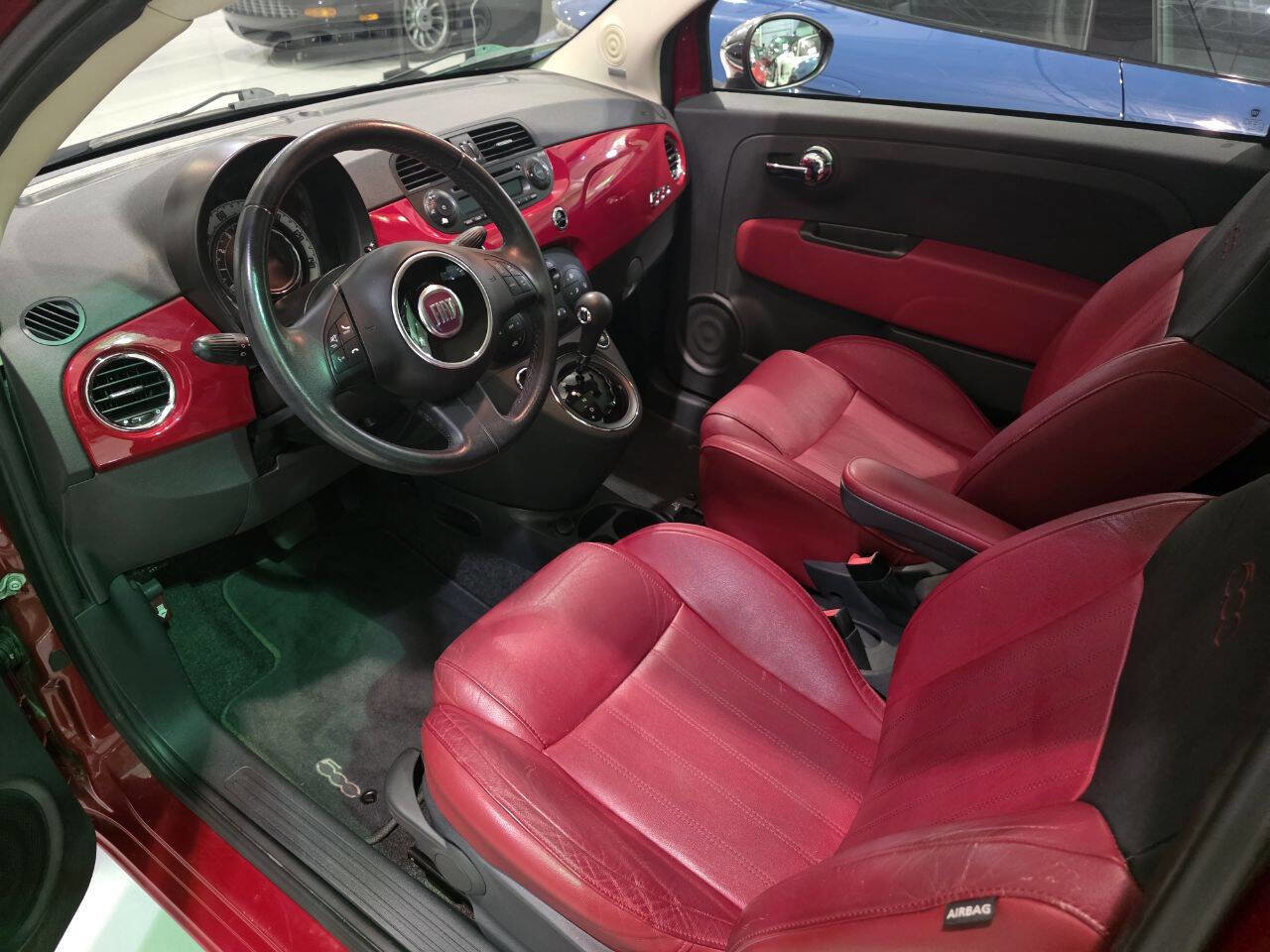 Used 2012 FIAT 500 Lounge w/ Luxury Leather Pkg FWD image 11