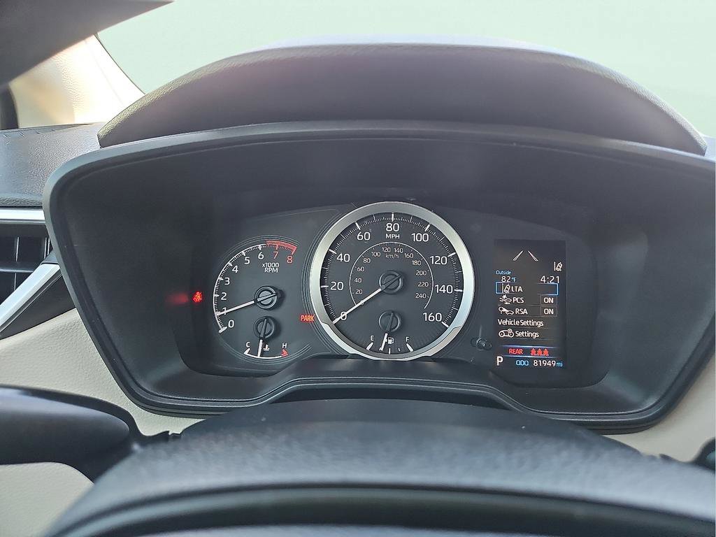 Used 2020 Toyota Corolla LE image 18