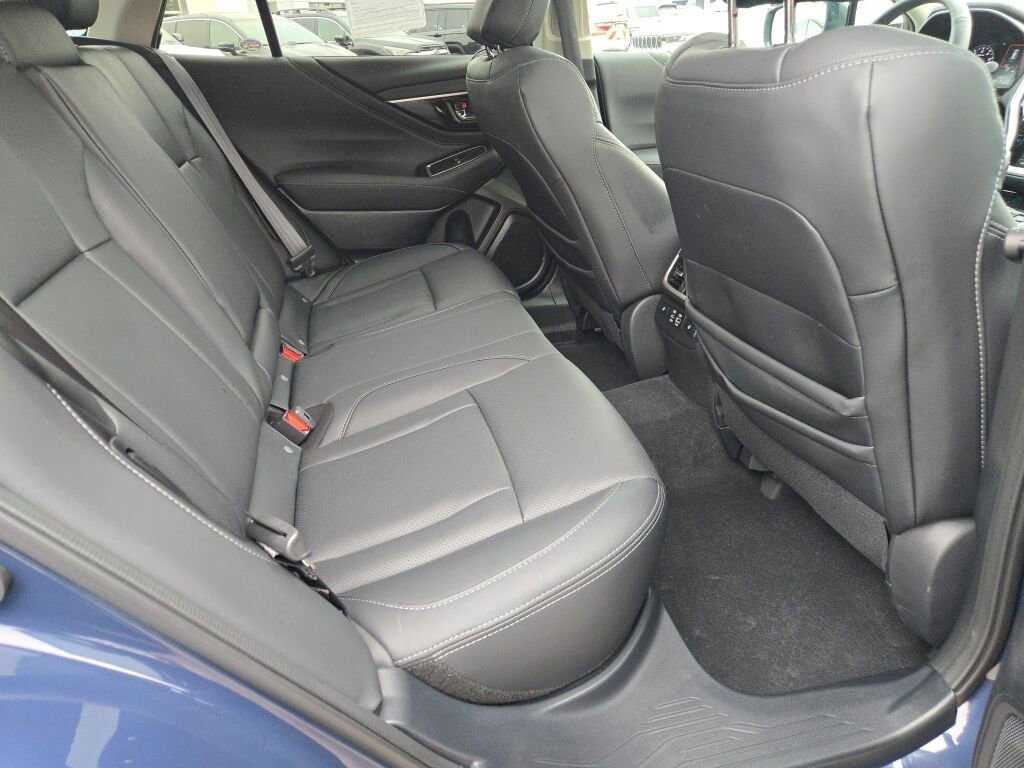 Certified 2025 Subaru Outback Touring XT image 9