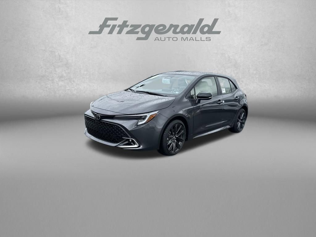 New 2026 Toyota Corolla XSE image 3
