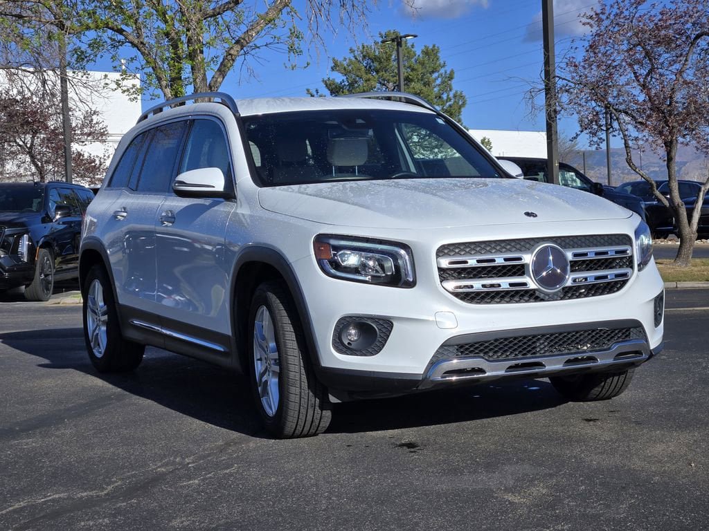 Used 2022 Mercedes-Benz GLB 250 video 2