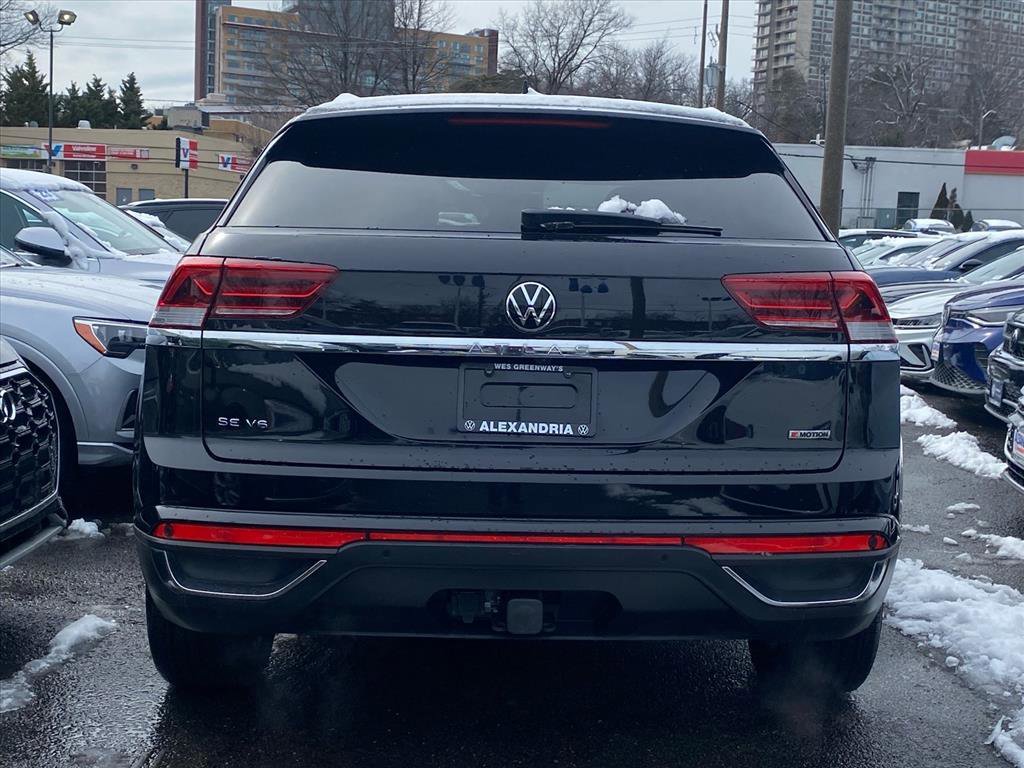 Used 2022 Volkswagen Atlas Cross Sport SE w/ Panoramic Sunroof Package AWD/4WD image 4