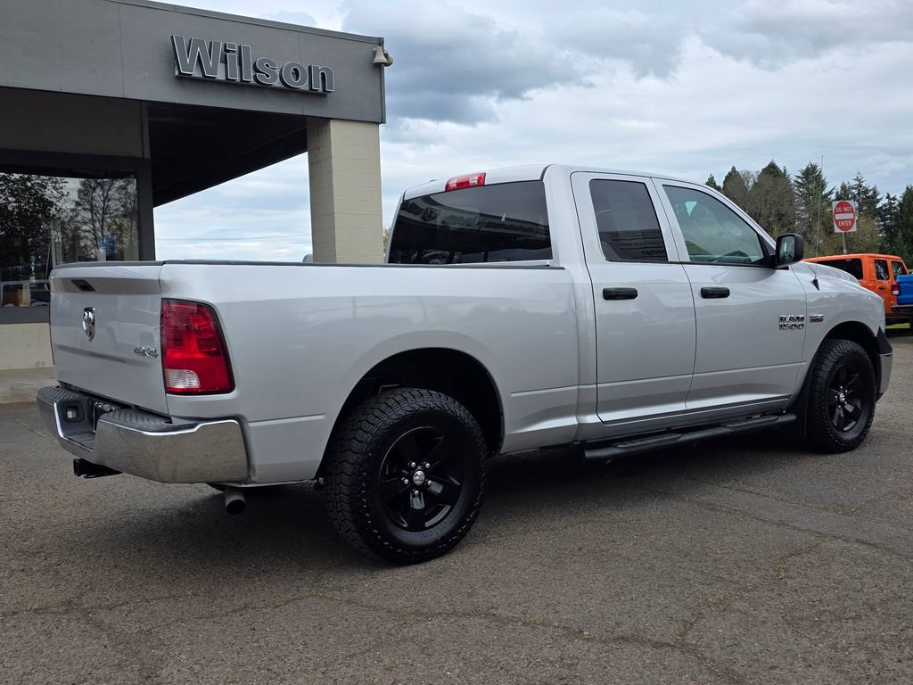 Used 2017 RAM 1500 ST w/ SXT Appearance Group AWD/4WD image 28