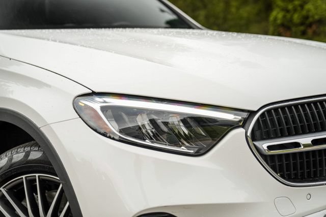 Used 2023 Mercedes-Benz GLC 300 image 8