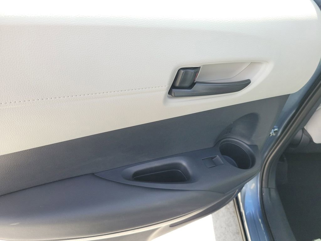Used 2024 Toyota Corolla Cross L FWD image 10