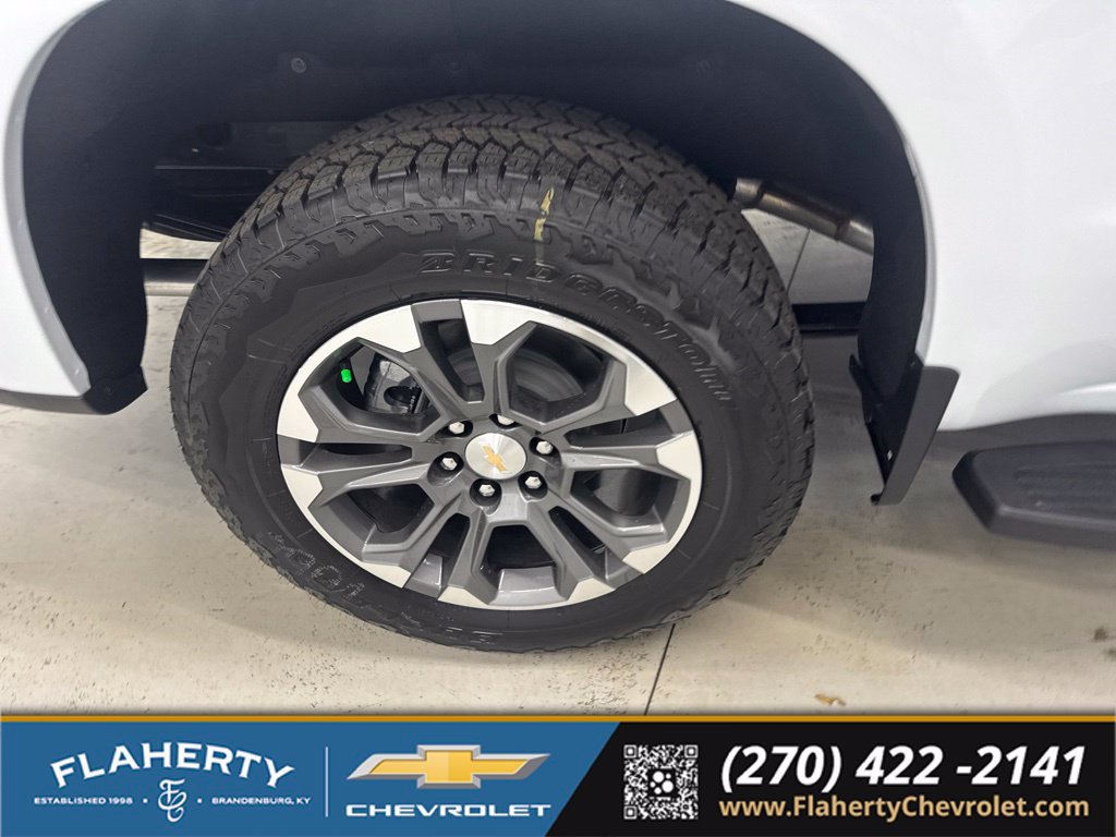 New 2026 Chevrolet Silverado 1500 High Country w/ Technology Package AWD/4WD image 18