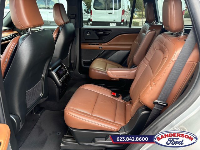 Used 2024 Lincoln Aviator Reserve w/ Jet Package RWD image 16
