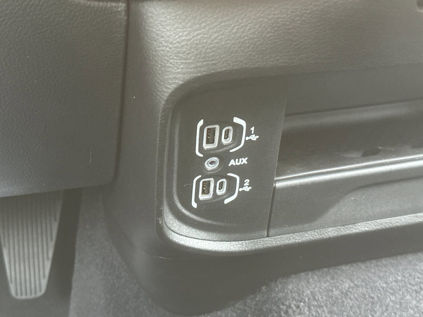 Certified 2025 RAM 2500 Big Horn image 29